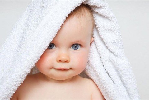 母乳喂养多久最好 母乳到2岁的南昌捐卵宝宝智商高吗